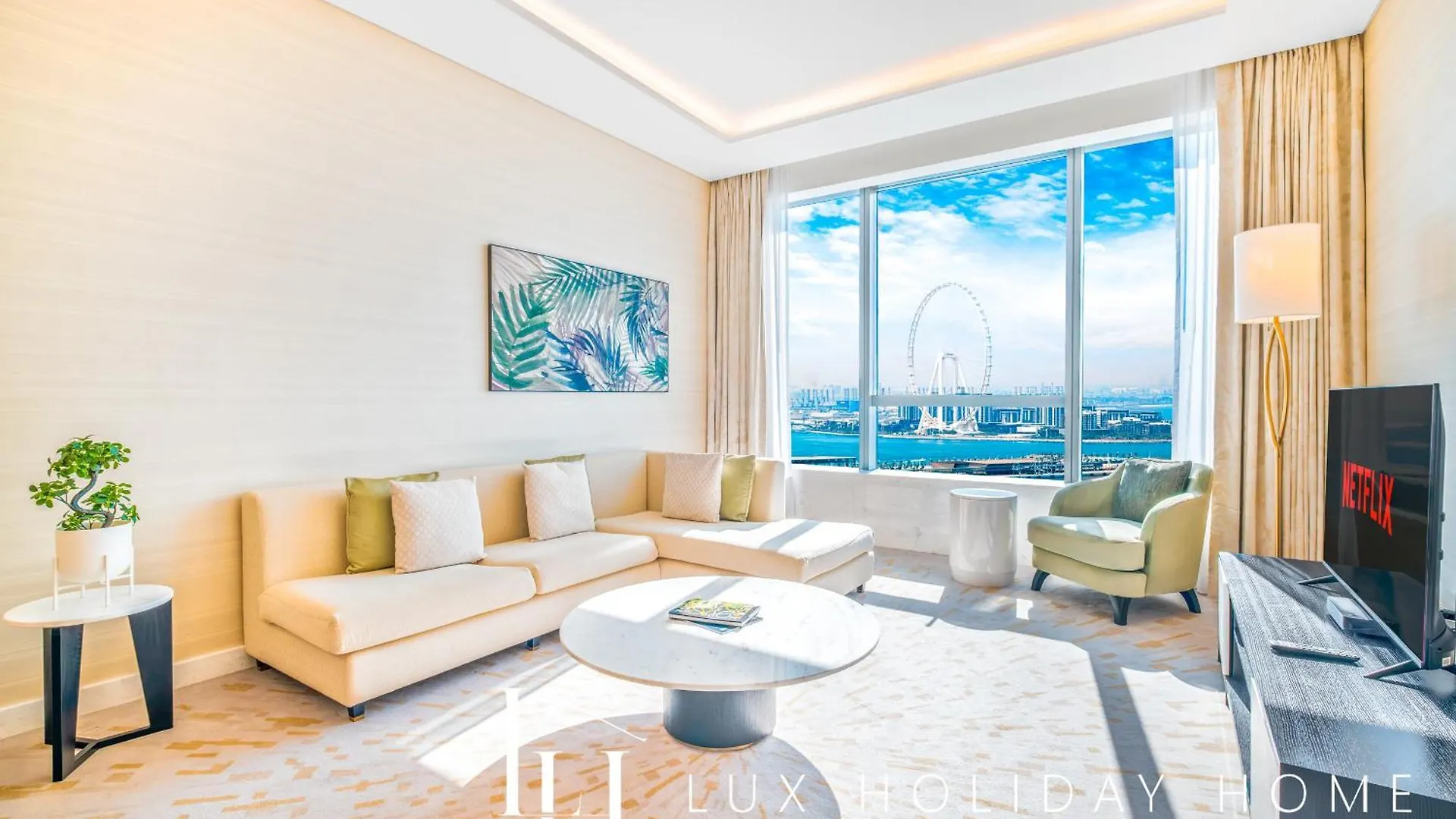 Lux Iconic Views At The Palm Tower Suite 5 Dubai