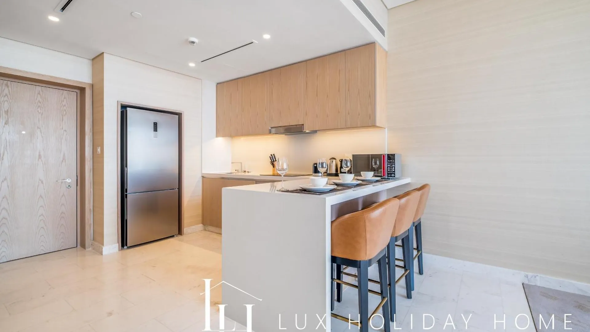 Lux Iconic Views At The Palm Tower Suite 5 두바이