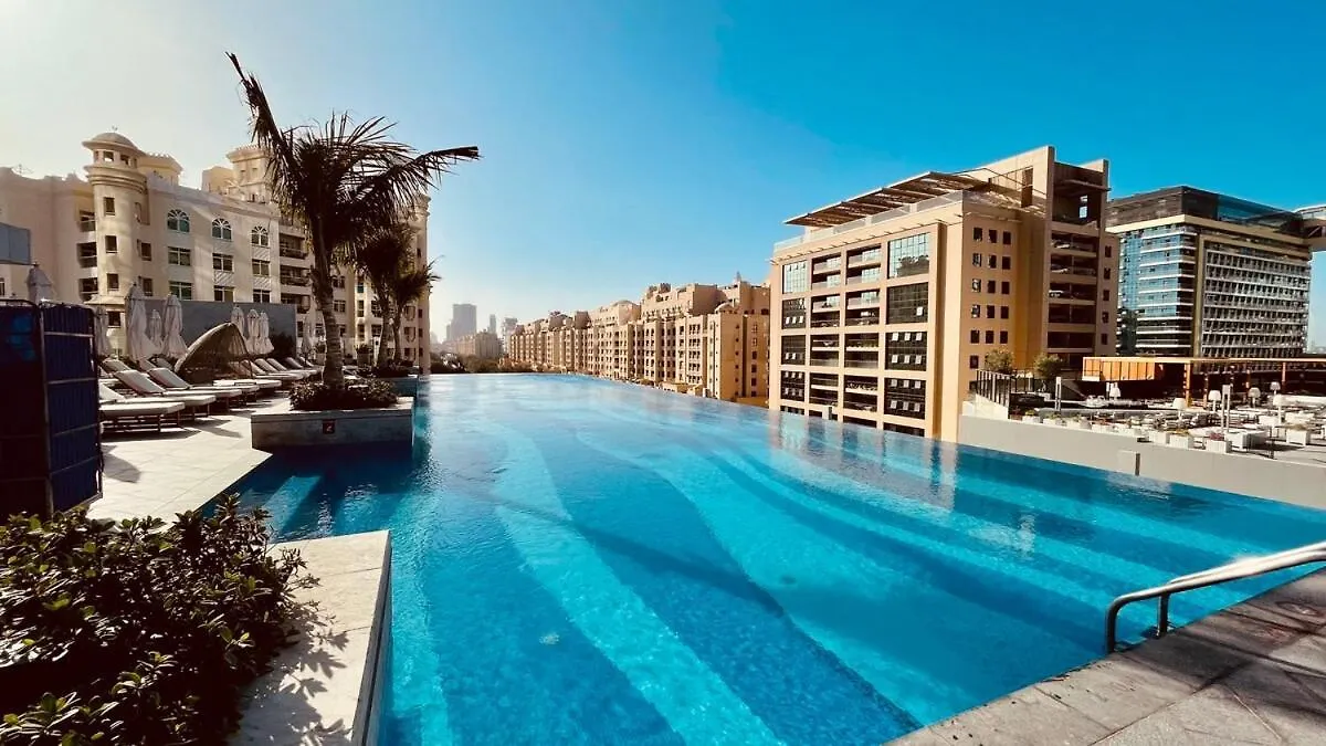 아파트 Lux Iconic Views At The Palm Tower Suite 5 두바이 아랍에미리트